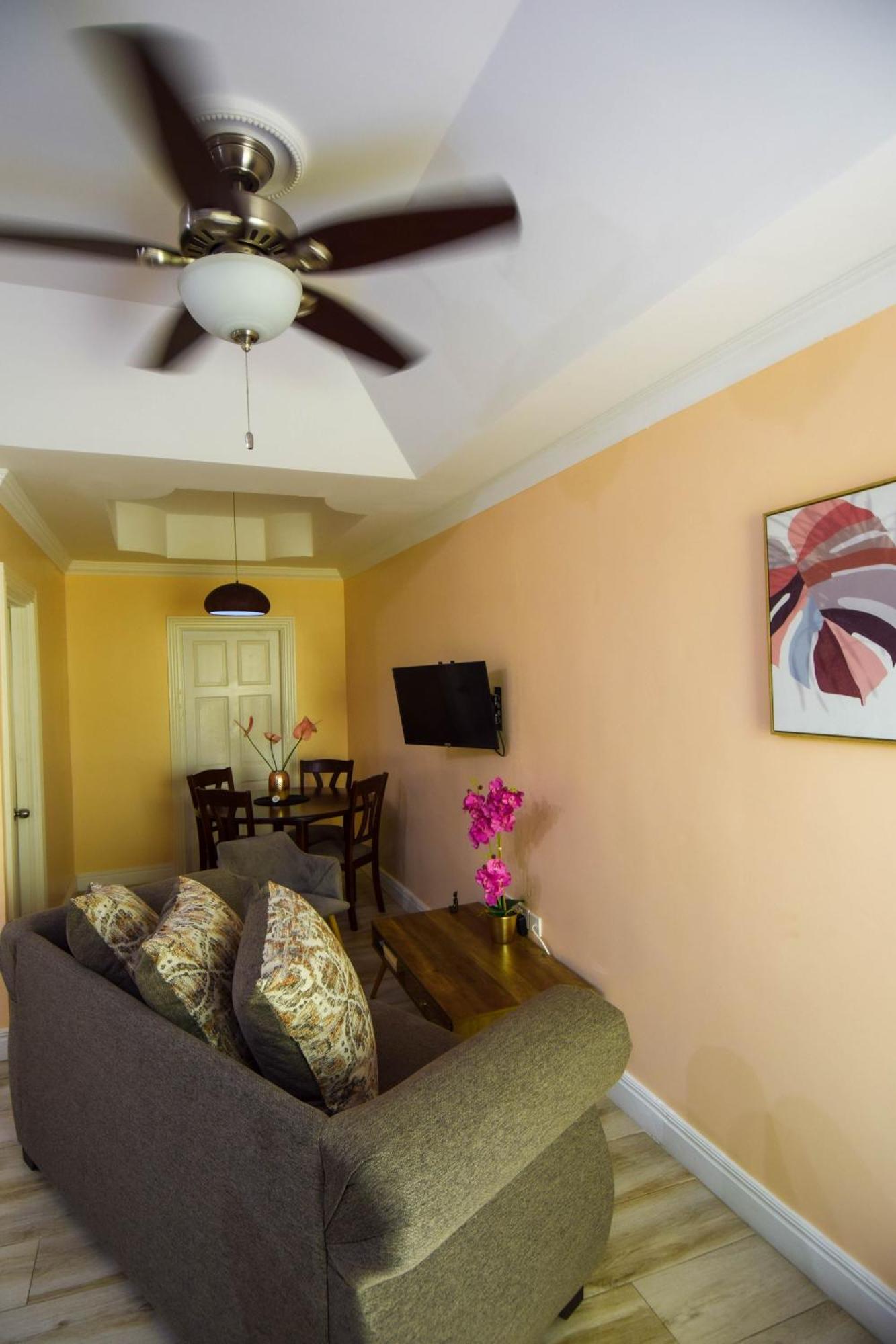 Apartment Soleil- Because Location Really Is Everything! Soufriere Exterior photo